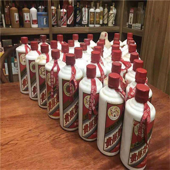 龙湖镇回收93年茅台酒上门回收（附近推荐1.6公里/今日更新）